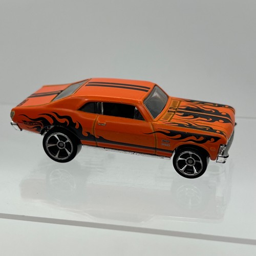 Hot wheels chevy nova - '68,